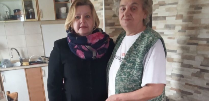 Хуманитарне акције Актива жена ГрО СНСД-а Бањалука
